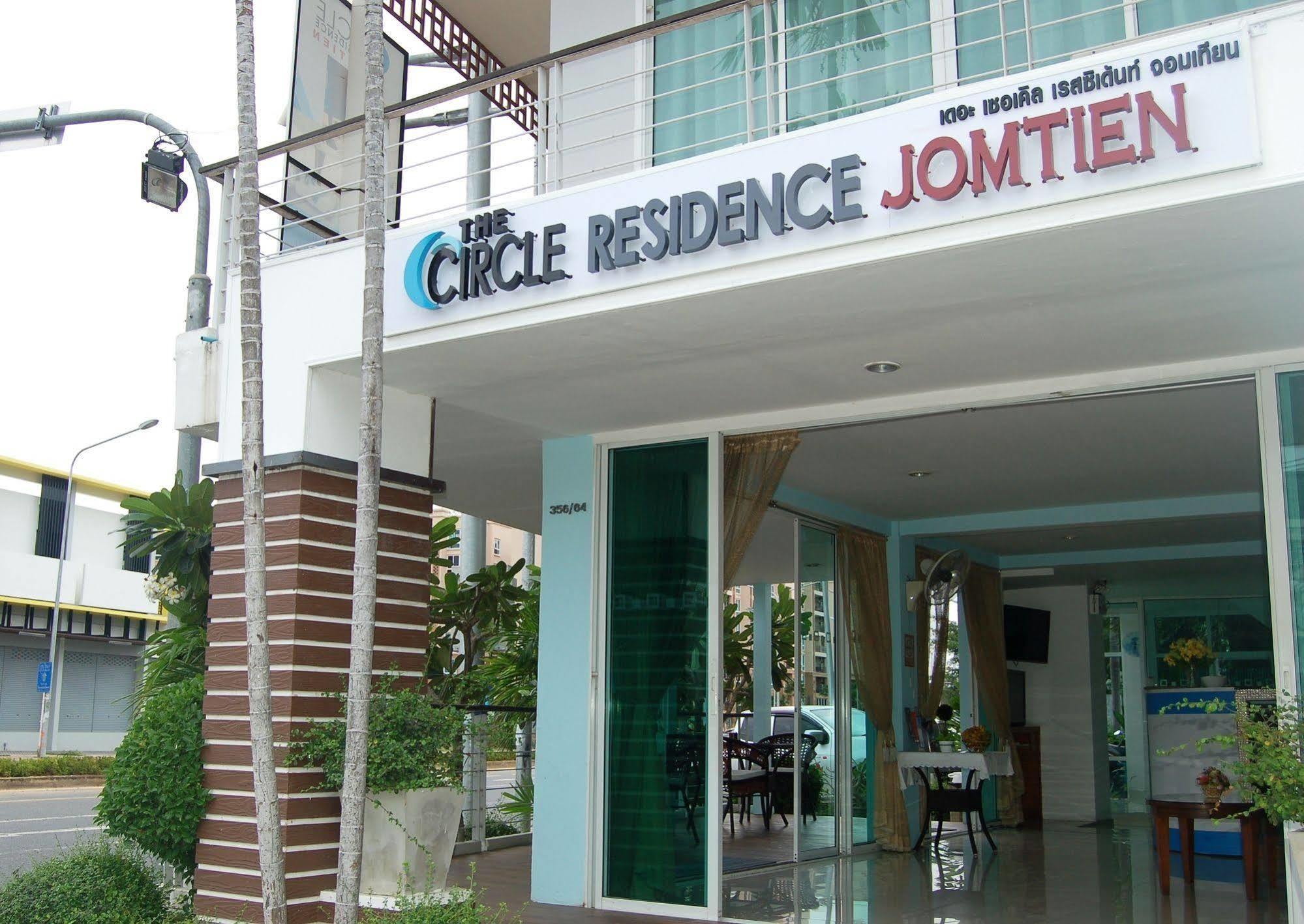 The Circle Residence Jomtien Exterior foto